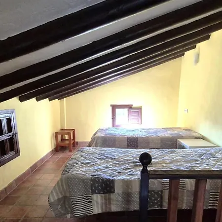 Rural 'vincent' Gogh, With Spectacular Pool & Optional Private 6 Guests Jacuzzi *